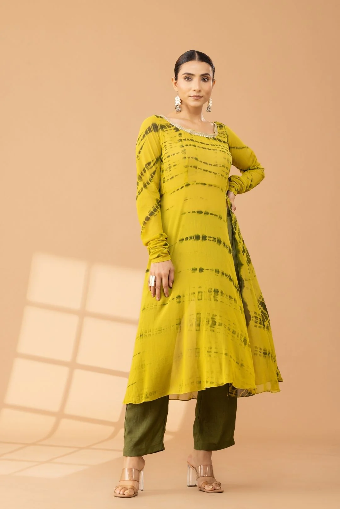 Green Tie & Dye Georgette Kurta Set - Image 5