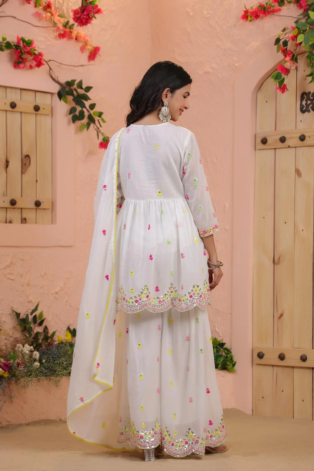 White Mulmul Mirror And Sequin Embroidered Peplum Kurta Sharara And Dupatta Se - Image 4